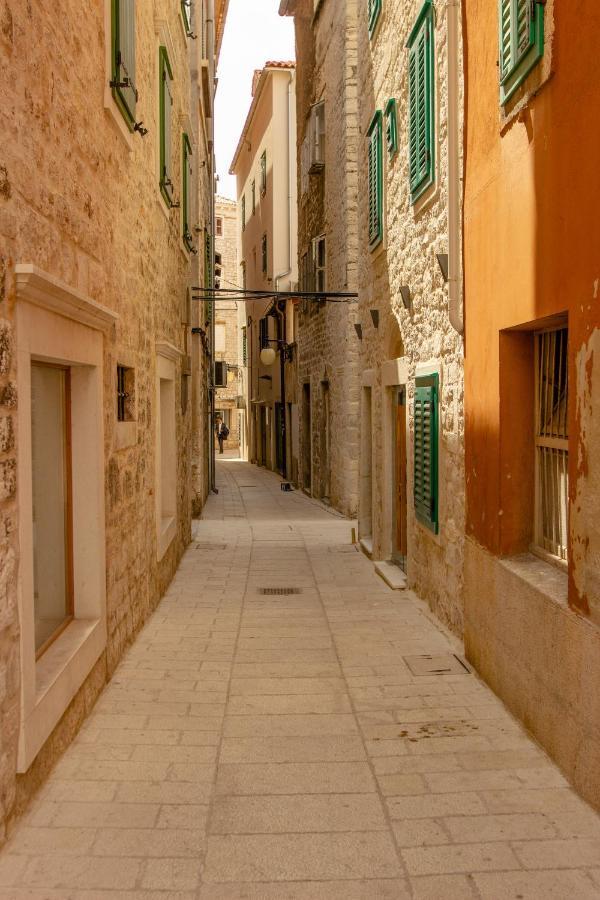 Aparthotel St. Clara Old Town Šibenik Exterior foto