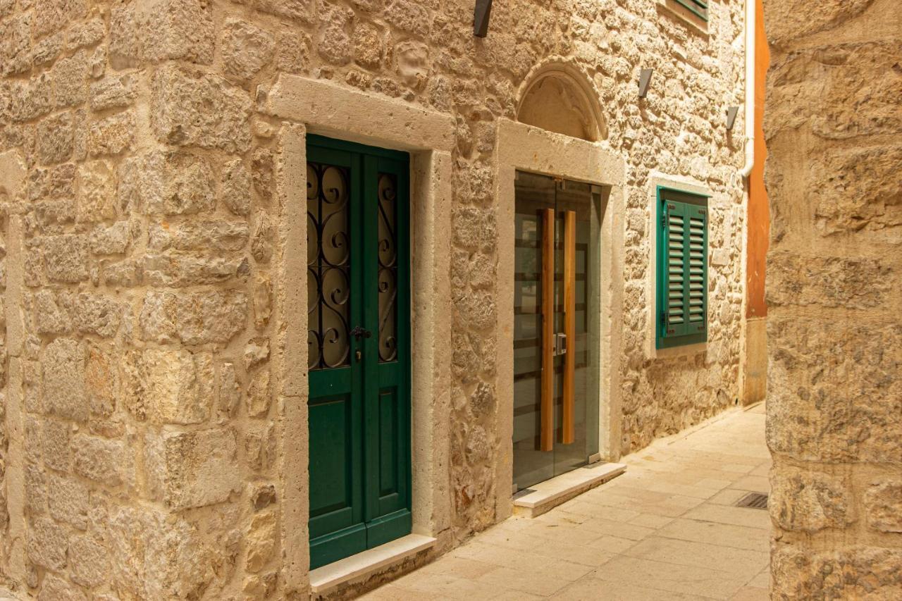 Aparthotel St. Clara Old Town Šibenik Exterior foto